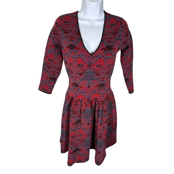 Marchesa Voyage Red & Blue Printed V-Neck Mini Knit Dress Women’s Size S… - Picture 1 of 6